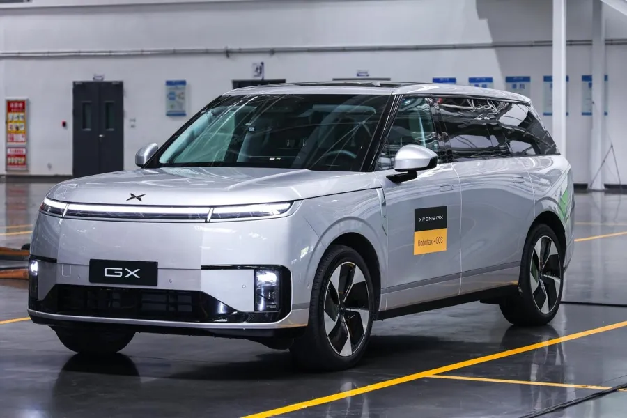 XPeng GX full-size SUV in robotaxi configuration, front three-quarter view